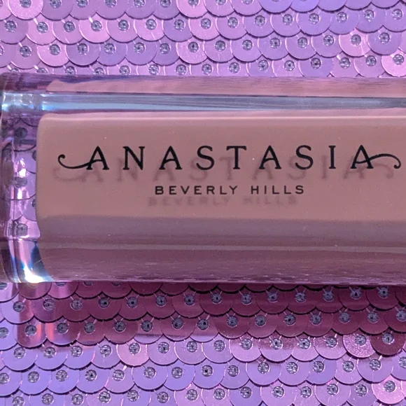 New Anastasia Beverly Hills Lip Velvet - Kiss - New Without Box - Picture 6 of 6